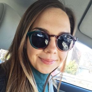 Meet your Posher, Aggie